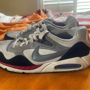 Nike Air Max Sneakers - Gray and Black